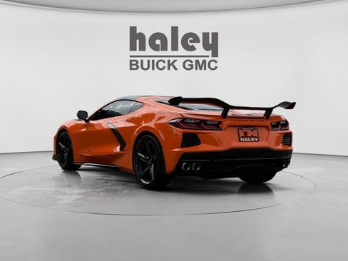 Used 2023 Chevrolet Corvette Stingray Preferred Cpe RWD image 3