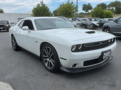 Used 2023 Dodge Challenger R/T w/ Plus Package RWD image 3