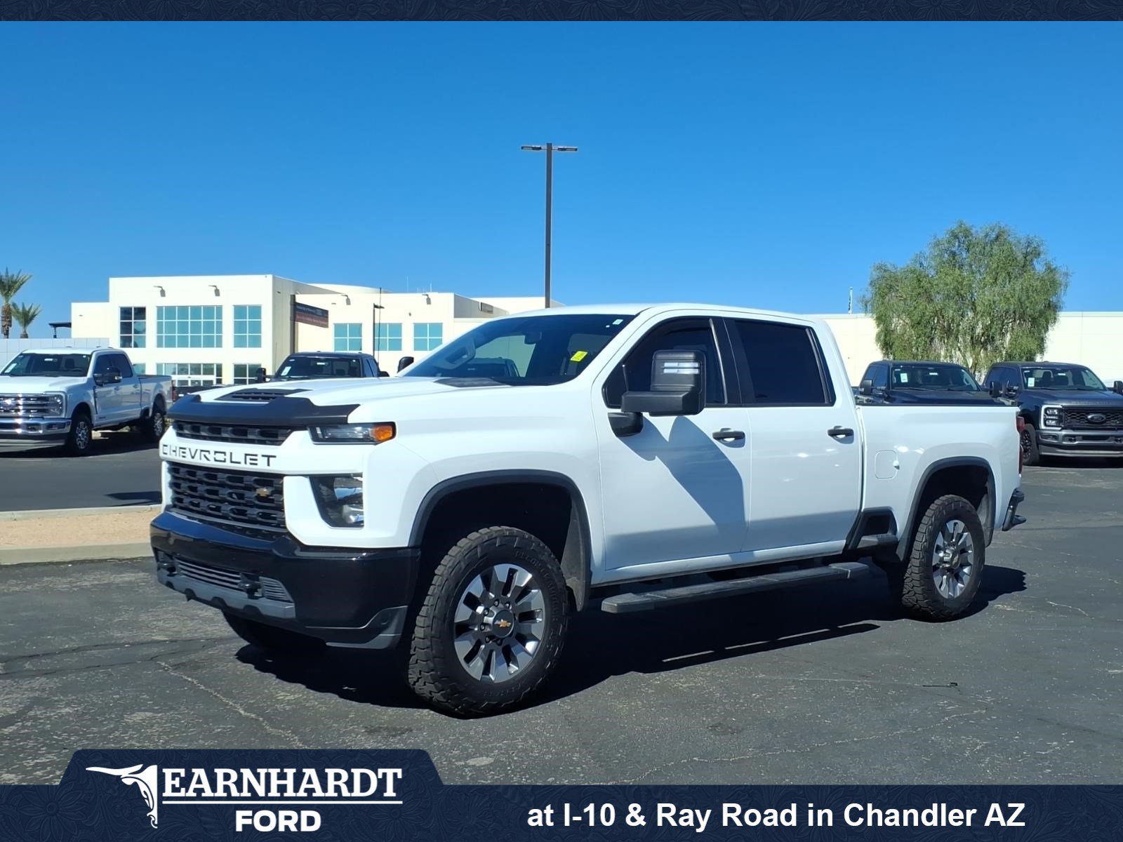 Used 2023 Chevrolet Silverado 2500 Custom AWD/4WD image 1