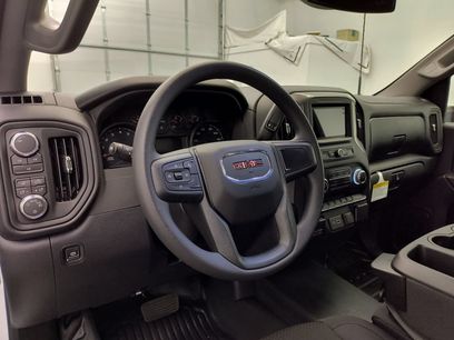 New 2026 GMC Sierra 3500 Pro w/ Convenience Package