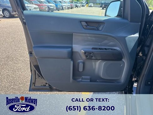Used 2025 Ford Maverick Lobo AWD/4WD image 27