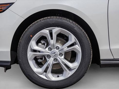 New 2026 Honda Accord LX image 9