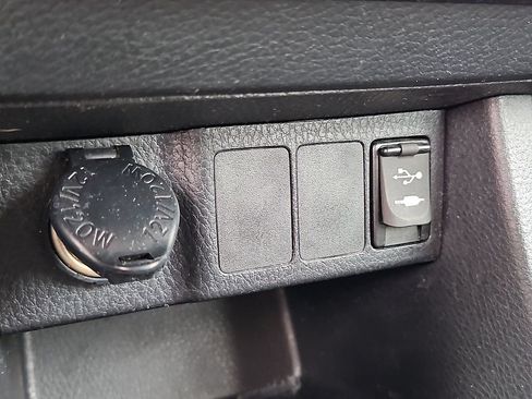 Used 2016 Toyota Corolla S FWD image 25