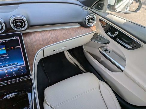 Used 2023 Mercedes-Benz C 300 Sedan image 16