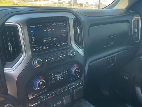 Used 2020 Chevrolet Silverado 2500 LTZ w/ LTZ Plus Package AWD/4WD image 21