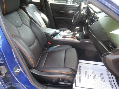 Used 2020 Cadillac CT4 Sport AWD/4WD image 10
