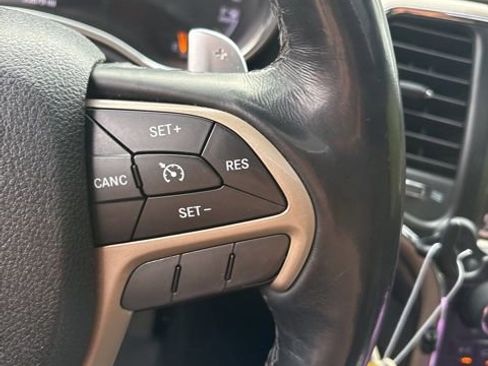 Used 2015 Jeep Grand Cherokee Altitude image 12