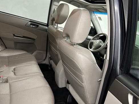 Used 2012 Subaru Forester 2.5X Limited image 29