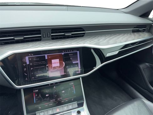 Used 2025 Audi A6 2.0T Premium w/ Convenience Plus Package image 21