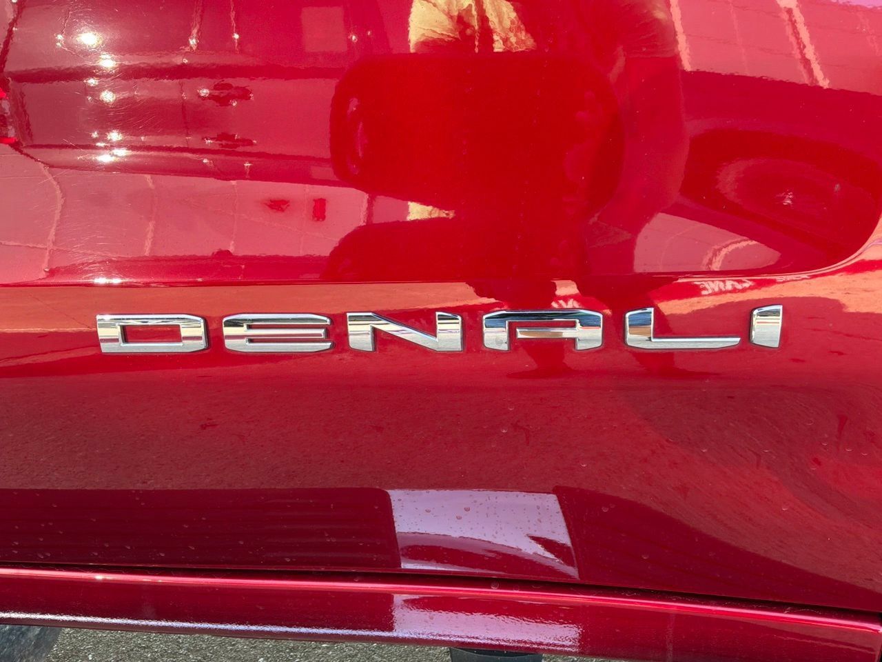 Used 2023 GMC Sierra 1500 Denali w/ Technology Package AWD/4WD image 11