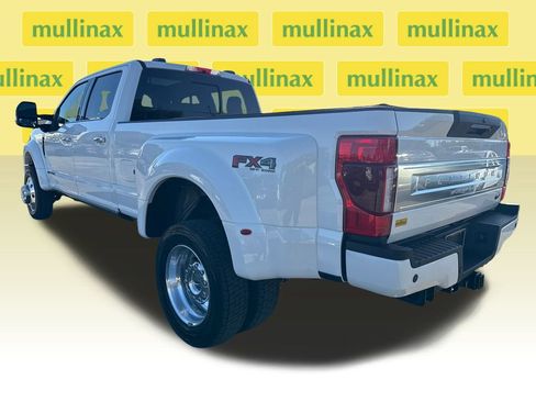 Certified 2022 Ford F450 Platinum w/ FX4 Off-Road Package image 10