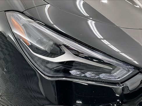 New 2026 Mercedes-Benz CLA 35 AMG 4MATIC image 11