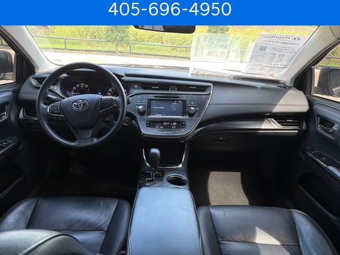 Used 2017 Toyota Avalon XLE FWD image 15