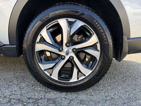 Used 2022 Subaru Outback Limited w/ Popular Package #2 AWD/4WD image 25