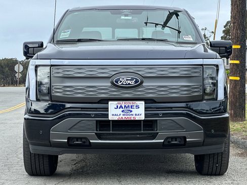 New 2025 Ford F150 Lightning Lariat image 8