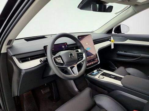 New 2026 Volvo EX90 Ultra AWD/4WD image 16
