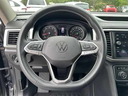 Used 2021 Volkswagen Atlas SE AWD/4WD image 12