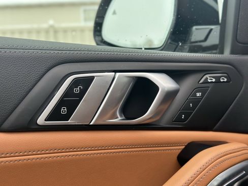 Certified 2023 BMW X6 xDrive40i w/ Premium Package image 21