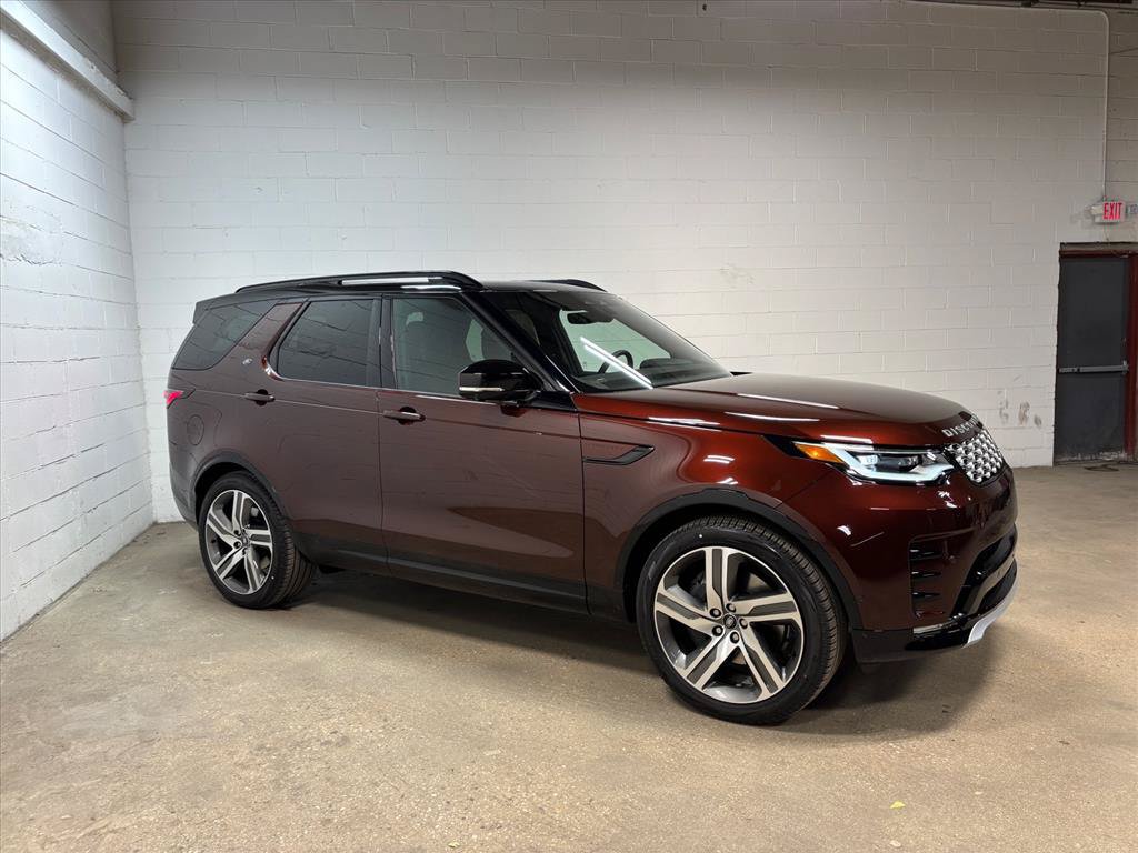 New 2026 Land Rover Discovery Limited Edition AWD/4WD image 5