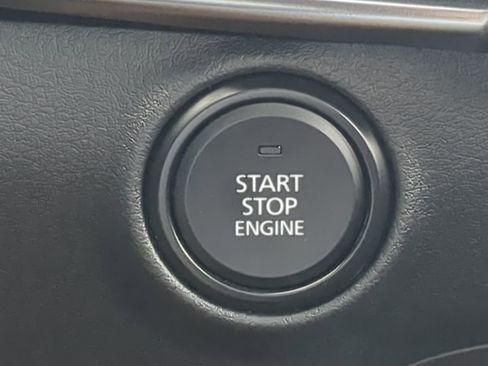 Used 2024 MAZDA MAZDA3 s image 26