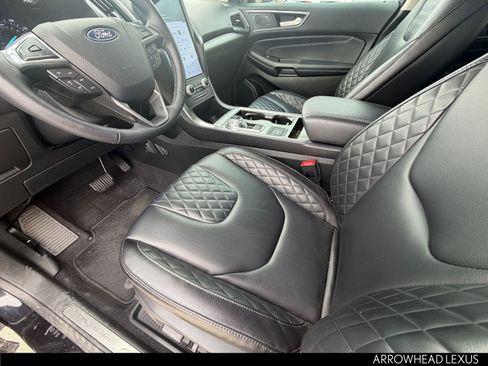 Used 2024 Ford Edge Titanium image 20
