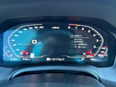 Used 2023 BMW M4 Competition image 22