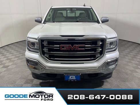 Used 2018 GMC Sierra 1500 SLT w/ SLT Premium Package image 3