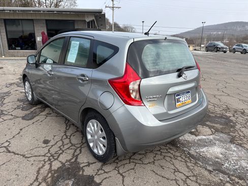 Used 2014 Nissan Versa Note SV FWD image 4