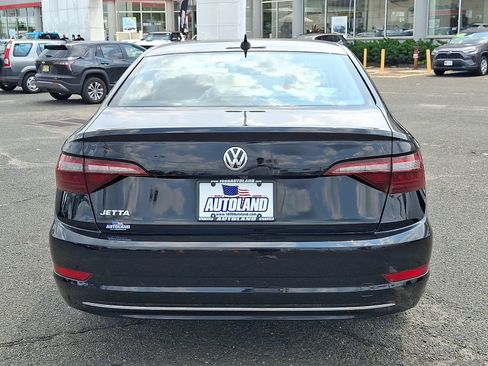 Used 2021 Volkswagen Jetta SE w/ SE Cold Weather Package FWD image 6