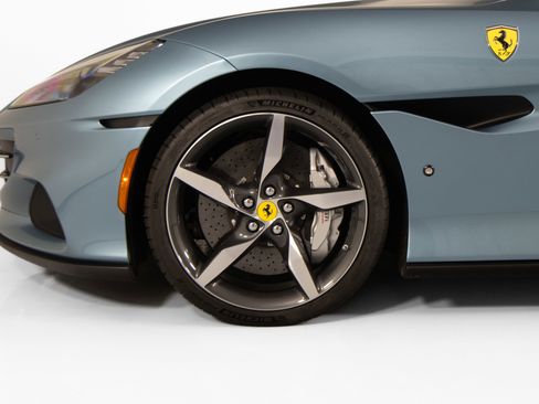 Certified 2023 Ferrari Portofino M RWD image 14