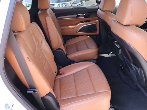 Used 2024 Kia Telluride SX Prestige X-Line AWD/4WD image 37