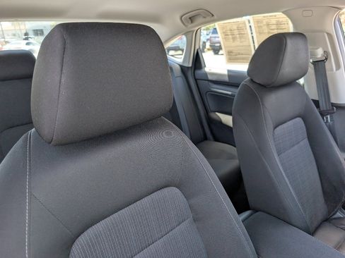 Used 2023 Honda Civic LX image 3