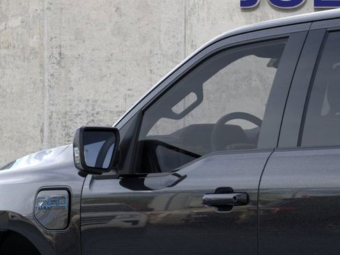 New 2025 Ford F150 Lightning Lariat image 20