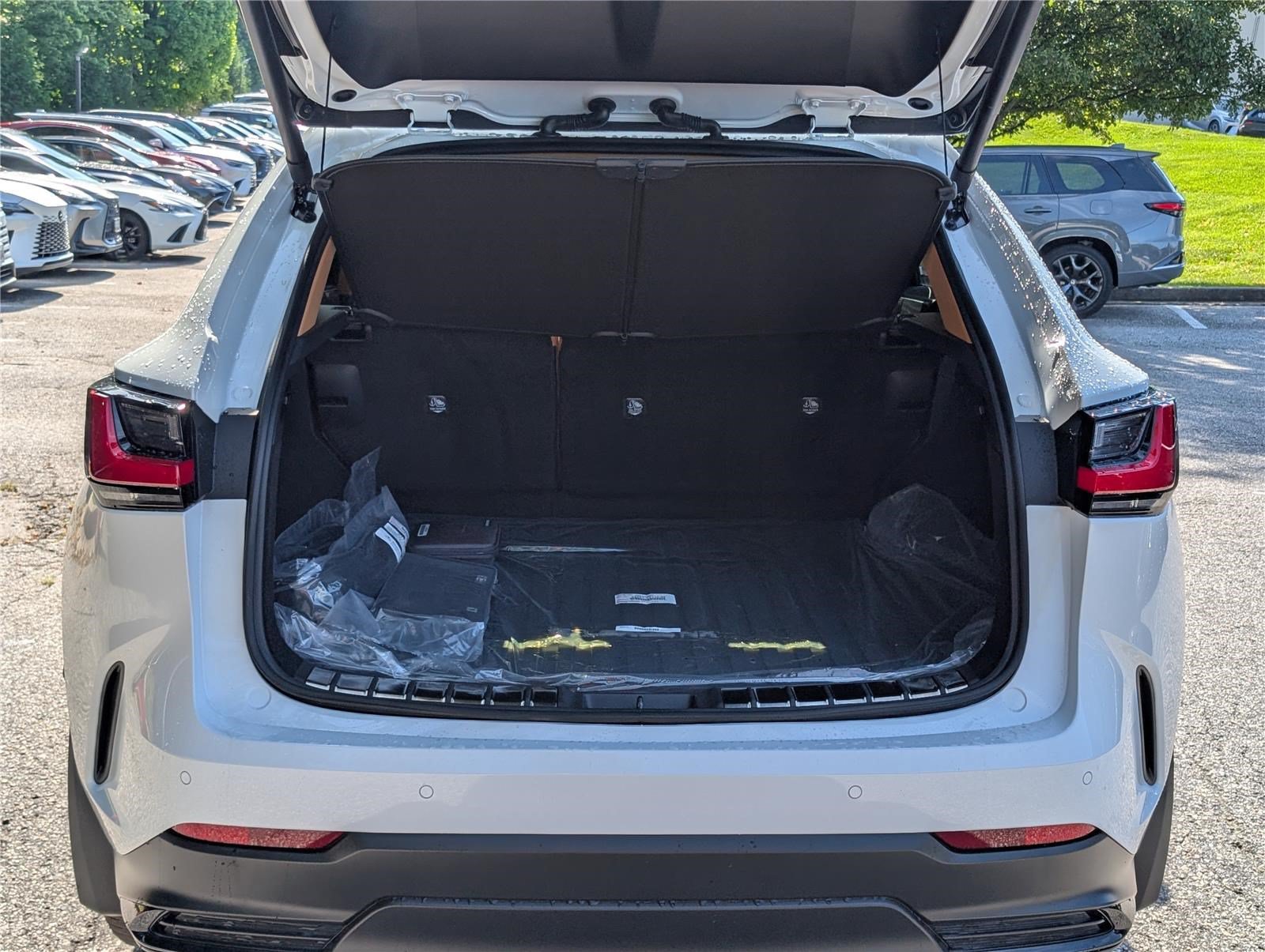 New 2026 Lexus NX 350 AWD w/ Accessory Package (2T) image 9