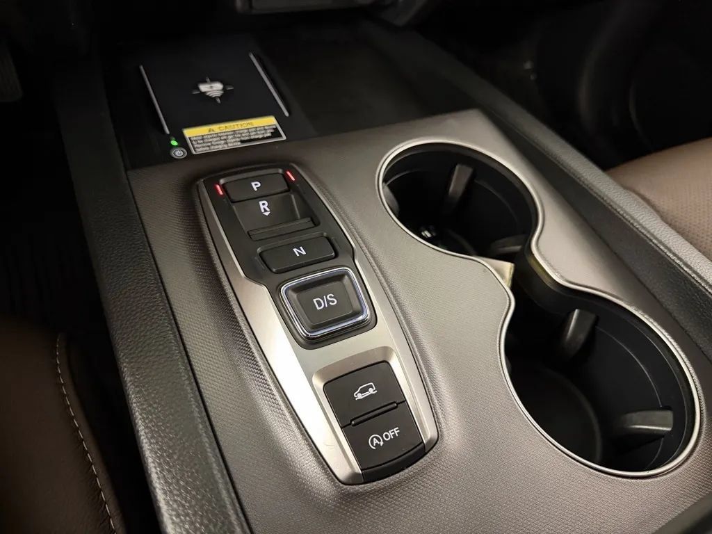 Used 2025 Honda Passport EX-L image 28