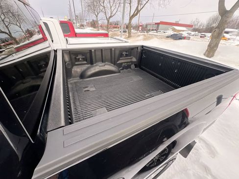 Used 2017 Ford F150 XLT w/ Equipment Group 301A Mid image 25