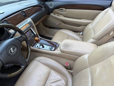 Used 2008 Lexus SC 430 Base 2dr Convertible image 31