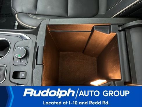 Used 2023 Chevrolet Traverse Premier w/ Redline Edition image 35