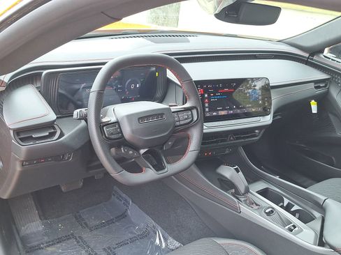 New 2025 Dodge Charger R/T w/ Sun & Sound Package image 15