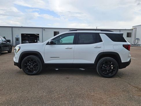 New 2026 GMC Terrain Elevation w/ Elevation Premium Package AWD/4WD image 2
