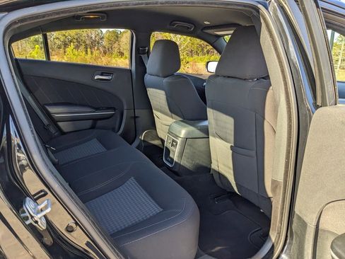 Used 2023 Dodge Charger SXT image 41