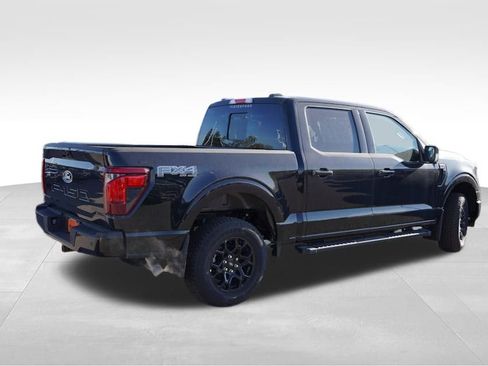 New 2025 Ford F150 XLT w/ Equipment Group 302A MID image 3