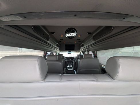 Used 2011 Chevrolet Express 3500 LT w/ LT Preferred Equipment Group image 32