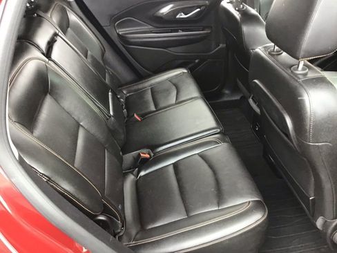 Used 2018 GMC Terrain SLT w/ Preferred Package image 16