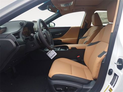 New 2025 Lexus ES 350 w/ Premium Package image 9