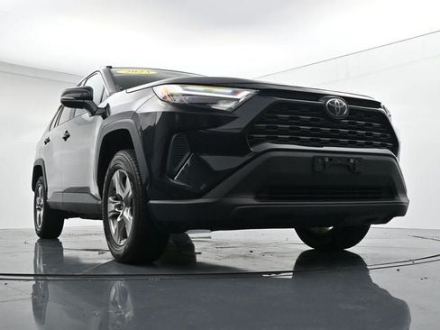 Used 2023 Toyota RAV4 XLE AWD/4WD image 29