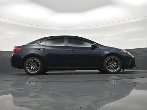 Used 2019 Toyota Corolla SE FWD image 28