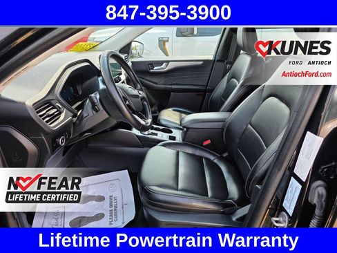 Certified 2025 Ford Escape Platinum AWD/4WD image 21