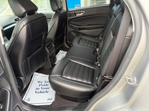 Used 2020 Ford Edge SEL w/ Convenience Package AWD/4WD image 10