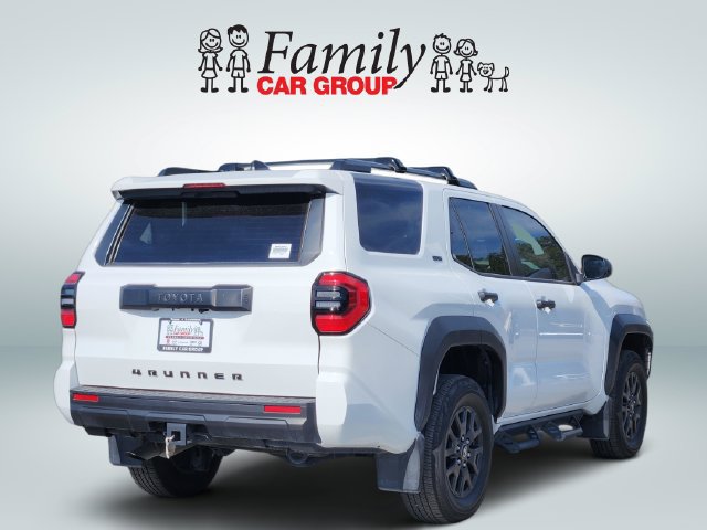 Used 2025 Toyota 4Runner SR5 RWD image 4